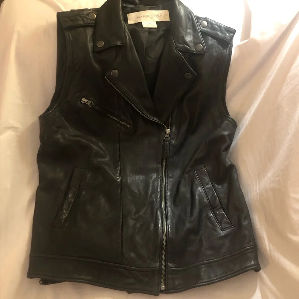 Treasure &Bond Black 100% Leather Vest Nordstrom Brand Biker Babe Women’s Small - Picture 6 of 14
